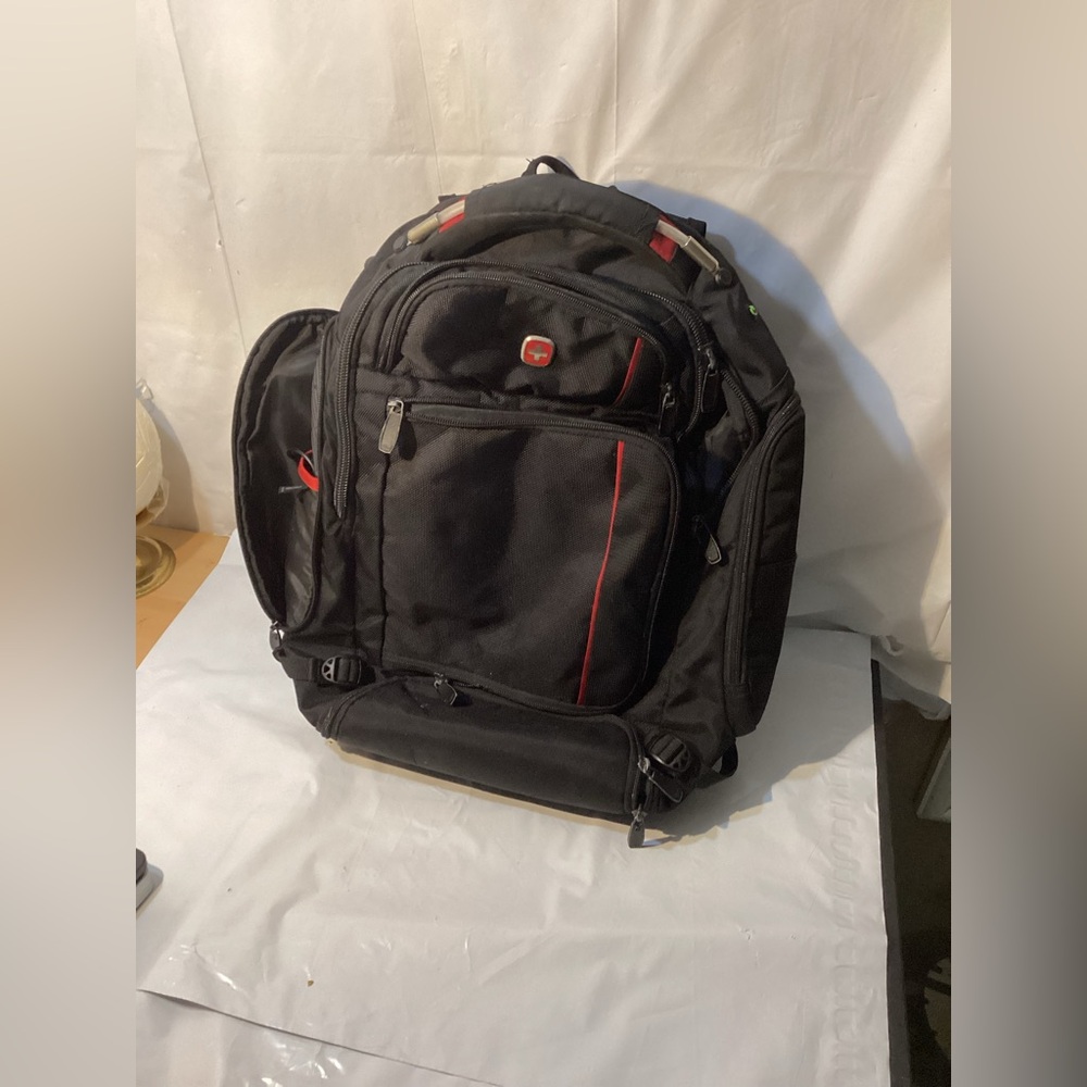 Swiss Gear 6752 ScanSmart(TM) Laptop Backpack